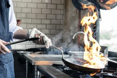 Аутсорсинг персонала для общепита поможет выйти из кризиса бизнесу